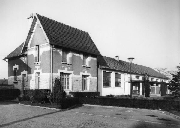 Ecole en 1963