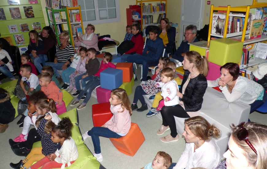 Histoires à la bibliothèque